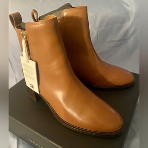 Tommy Hilfiger Ankle Boots Size 7.5